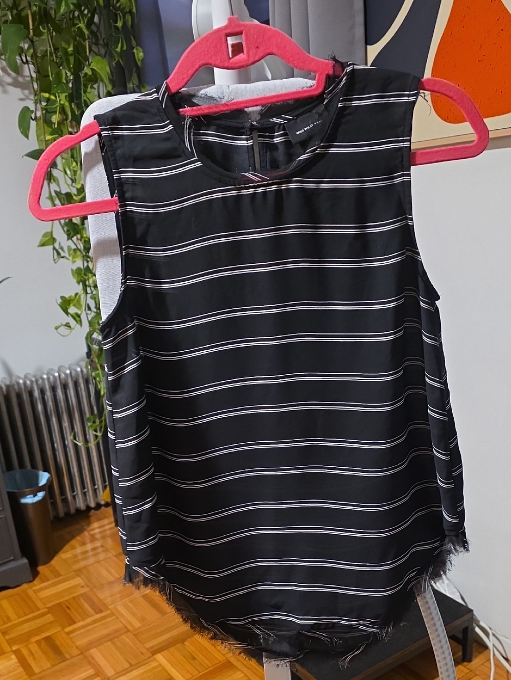 Who What Wear Black Striped Sleeveless Camisole